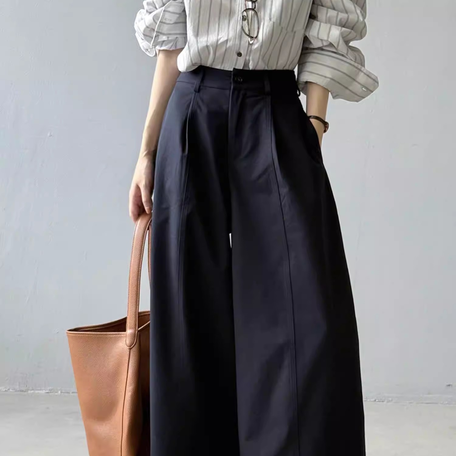 Autumn New Korean Minimalist Curved Pants Women Loose Casual Pants Relaxed Wide Leg Pants - Image 5