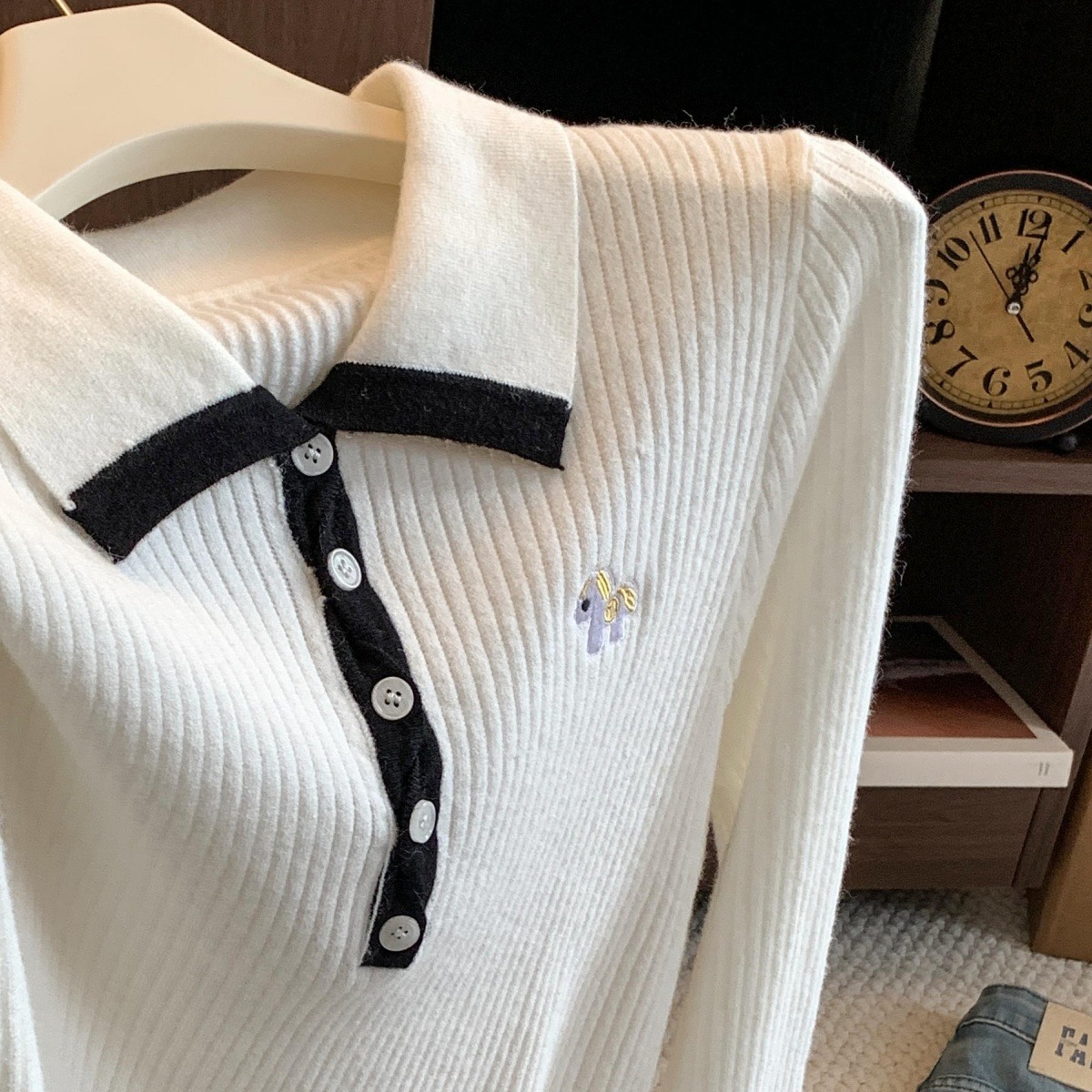 Embroidered Polo Neck Slim Fit Knit Top for Women Fall Winter New - Image 5