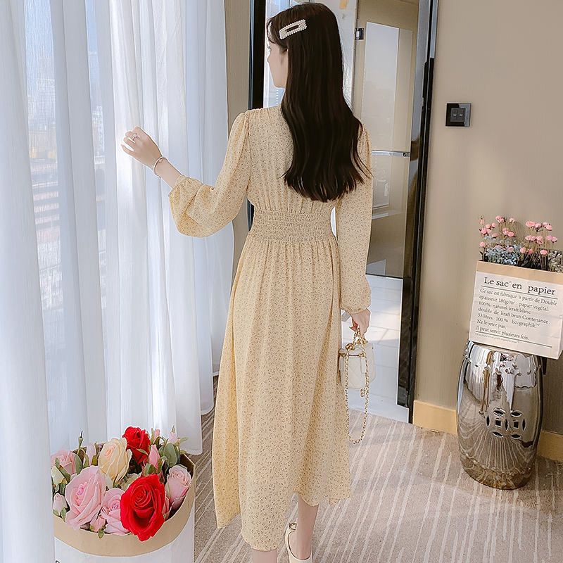 Floral Chiffon Midi Dress with Lantern Sleeves and Ruffle Hem - Image 2