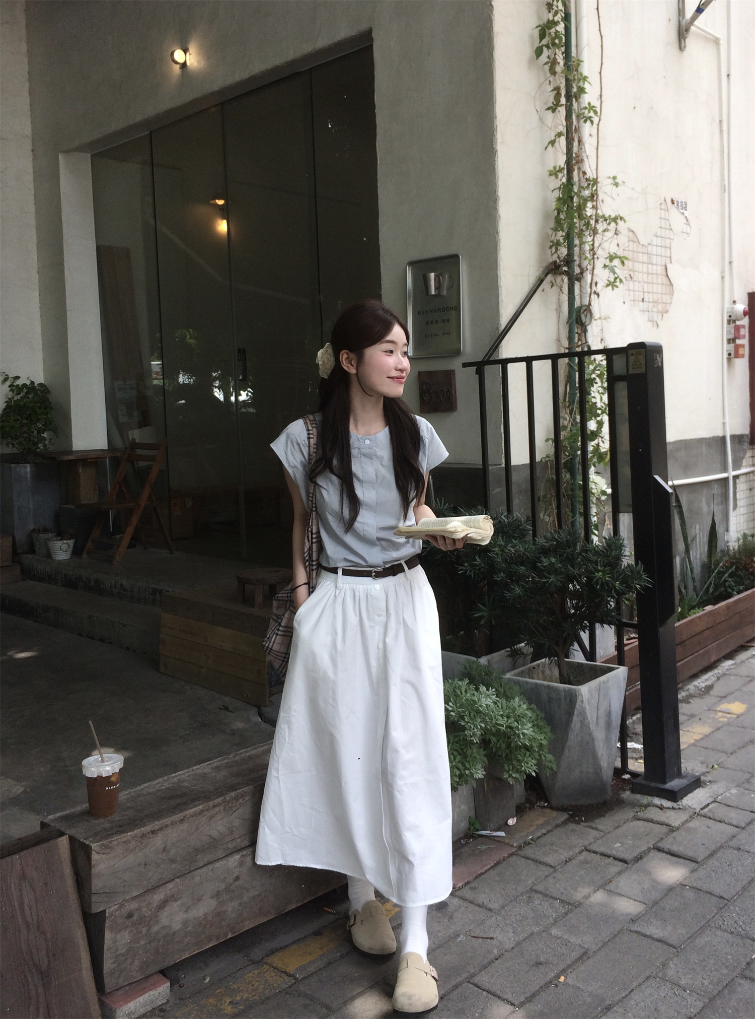 French Retro Flutter Sleeve Shirt and High Waist A-Line Skirt Two-Piece Set