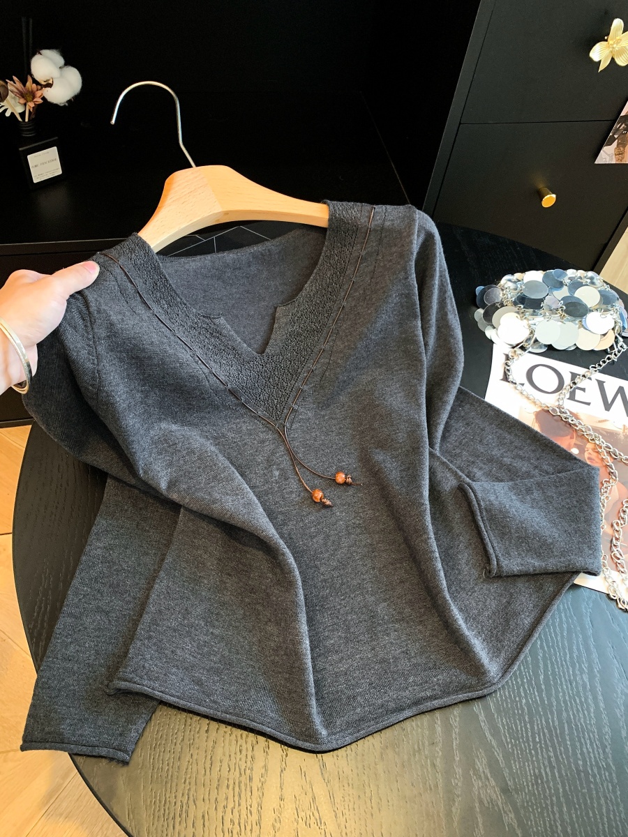 Lazy Style V-Neck Hollow Out Long Sleeve Knit Sweater Women 2026 Autumn New Loose Casual Inner Base Top - Image 2