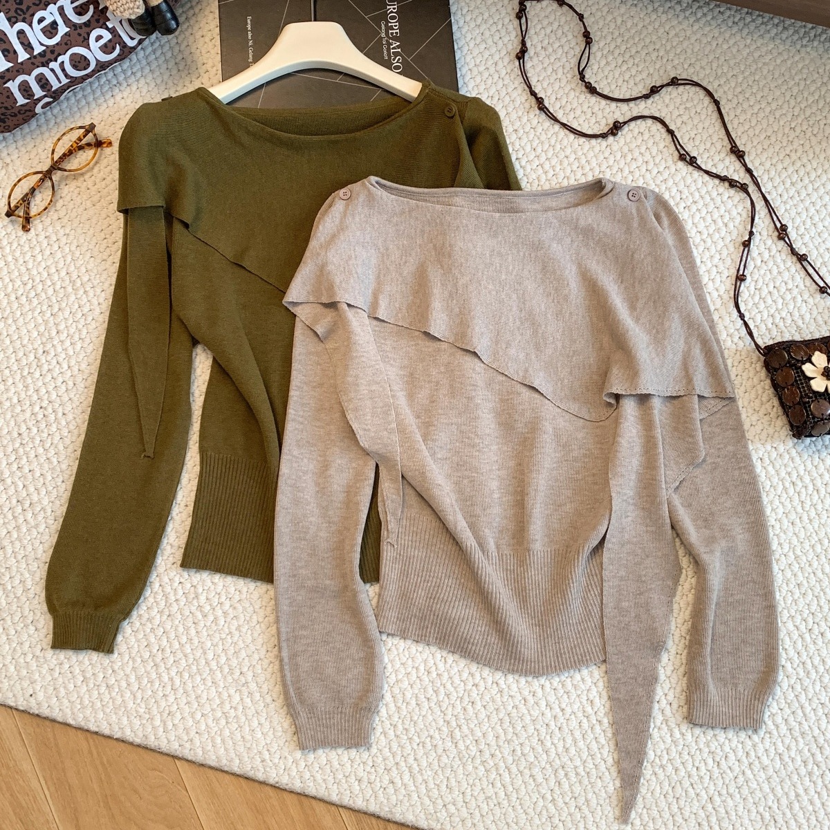 Retro Solid Color Large Lapel Shawl-Style Fake Two-Piece Knit Sweater for Women Slimming Side Slit Early Autumn Versatile Top - Image 5